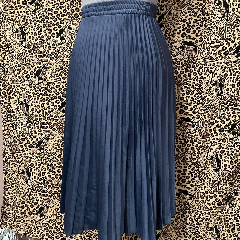 Blue pleated MIDI skirt size 0